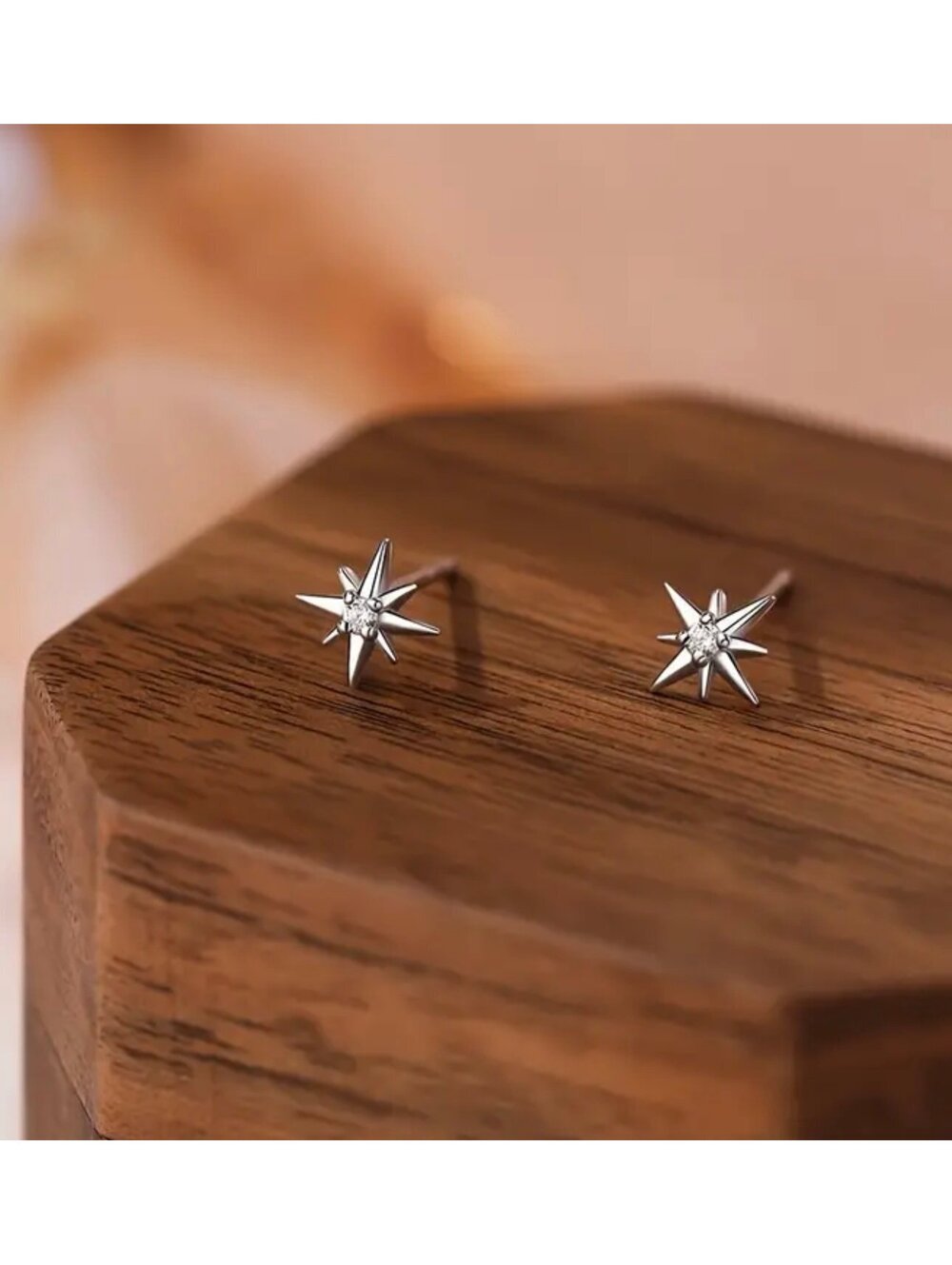 New - Chic - 925 Sterling Silver Star Stud Earrings with Inlaid Zirconia
